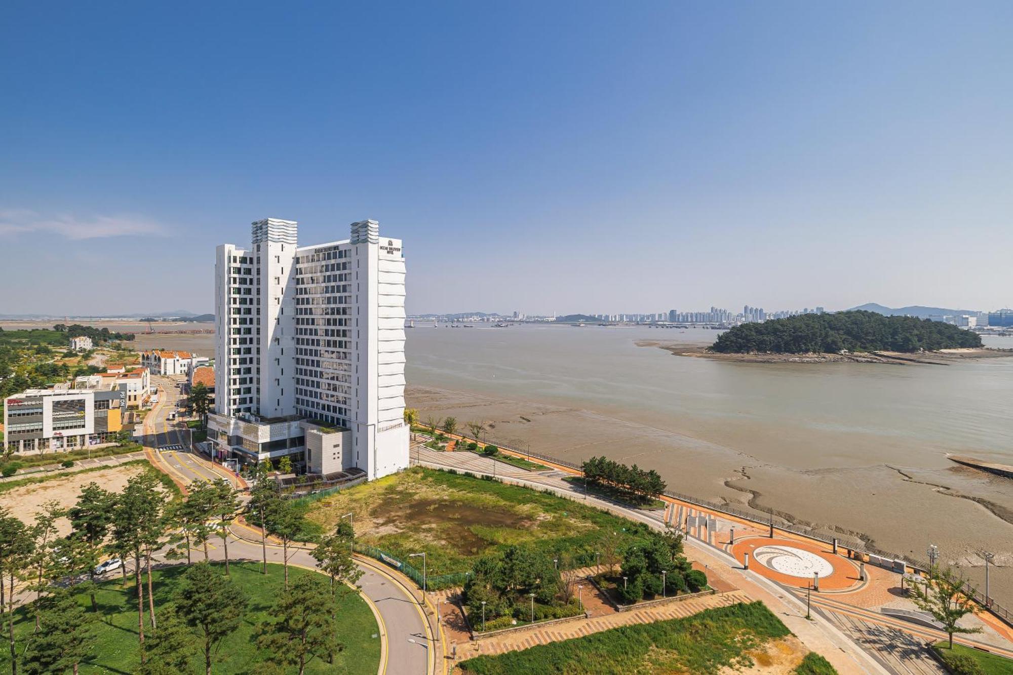 Ocean Soleview Hotel Инчон Екстериор снимка
