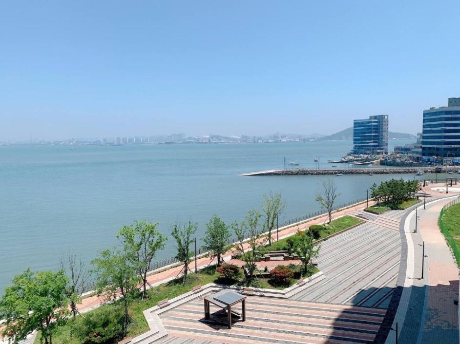 Ocean Soleview Hotel Инчон Екстериор снимка